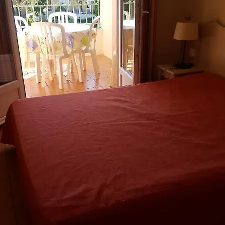アパート T2 Vue Sur Piscine *